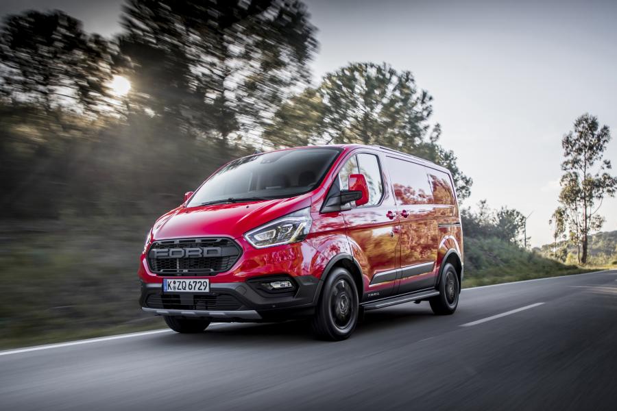  Ford Transit Custom Trail 2020 года  (EU) (фото 5 из 20)